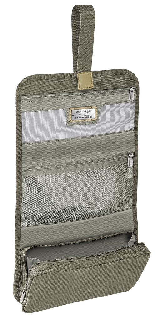 Briggs & riley store baseline deluxe toiletry kit